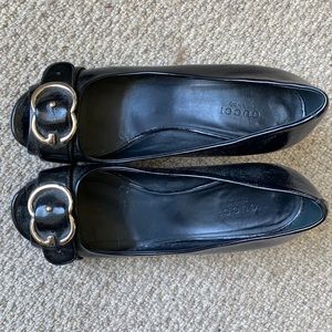 Vintage Gucci Logo Buckle Peep Toe Pumps